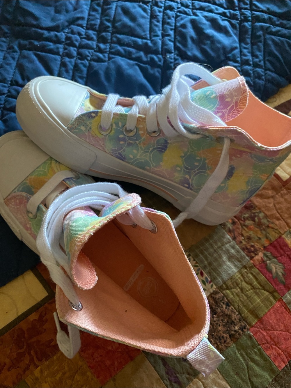 wonder nation Pastel Floral High-Top Sneakers in White and Peach